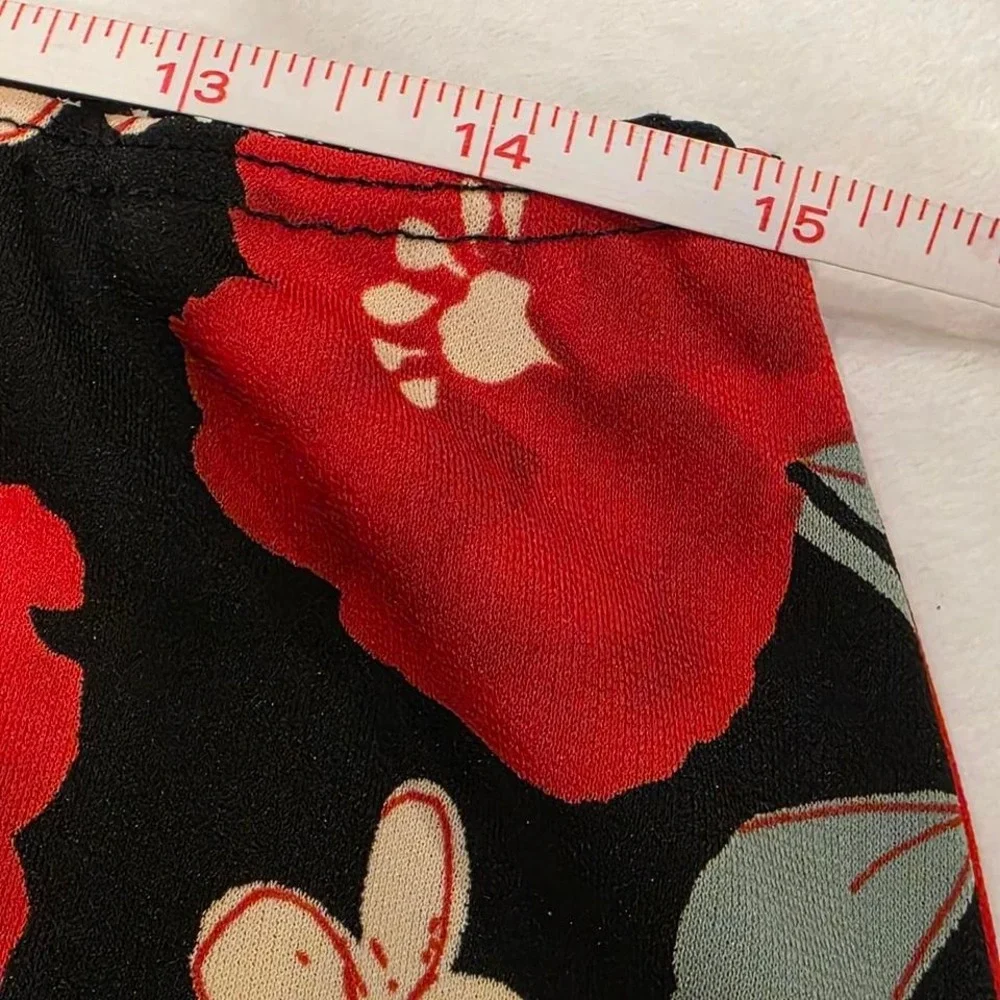 Vintage Younity Black and Red Floral Skirt - Picture 6 of 6